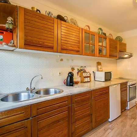 Avenida Da Liberdade *